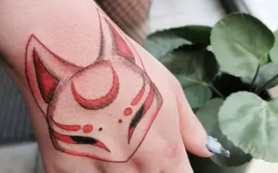 Le processus de cicatrisation d’un tatouage : Étapes et soins